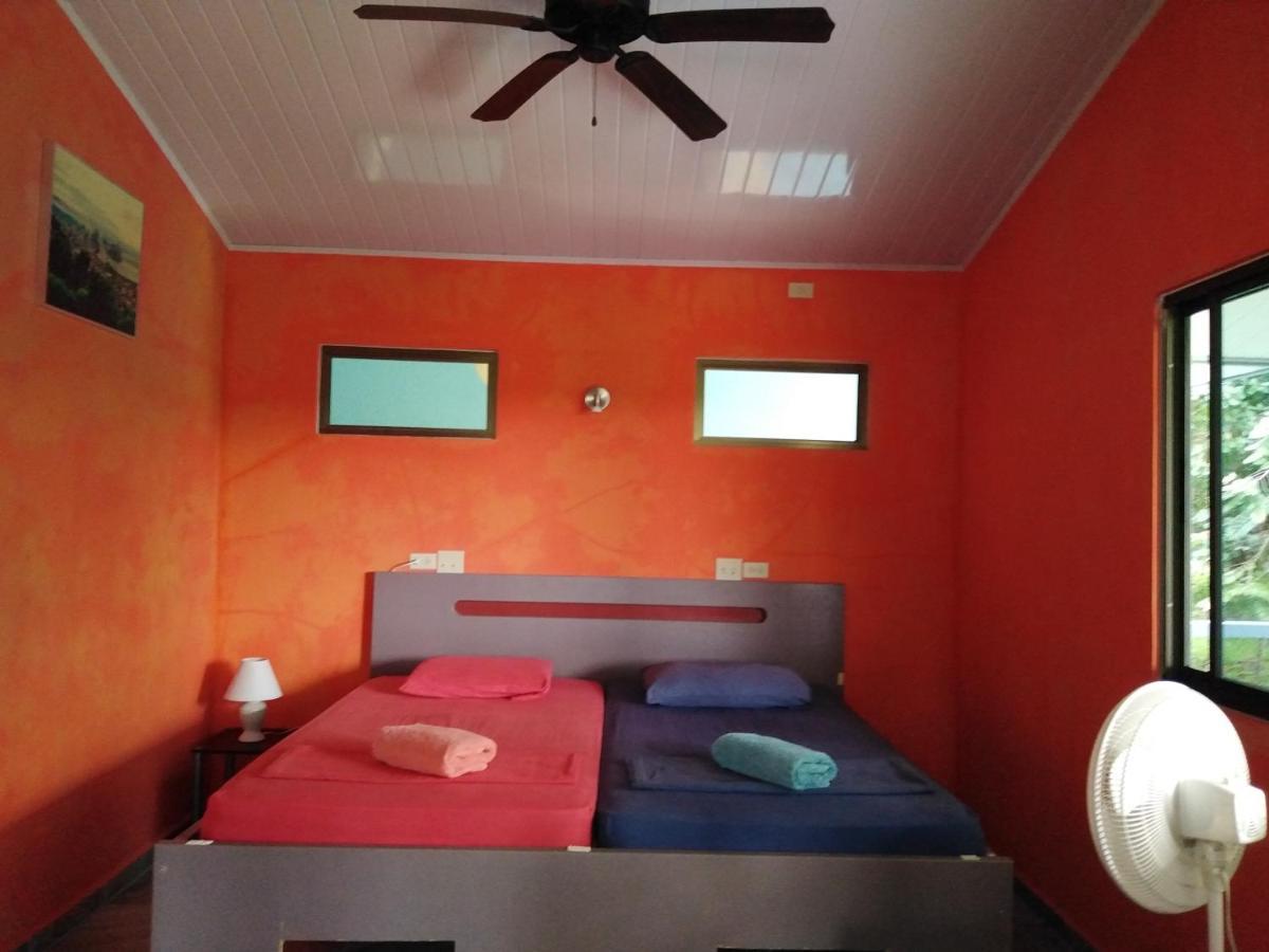 Hostal Casa Las Lajas Лас-Лахас Экстерьер фото
